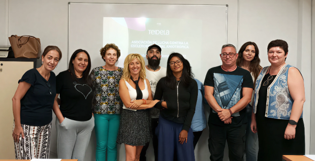 1760092243499-pica-pica